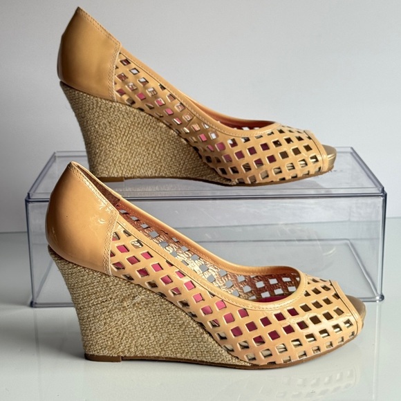 Lilly Pulitzer Resort Wedges Beige Size 8.5 M - Picture 3 of 12